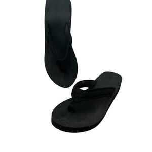 Size 9 Women's Black Platform Flip Flop with Arch Support